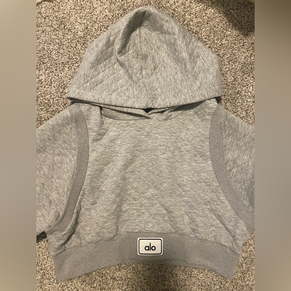 Alo Yoga Quilted Arena Set - READ DESCRIPTION FOR SIZING